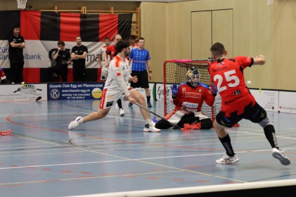 Niederlage in torarmen Spiel