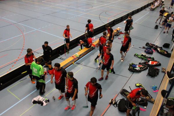 Knapper 5:4-Sieg gegen Bülach Floorball nach Leistungssteigerung