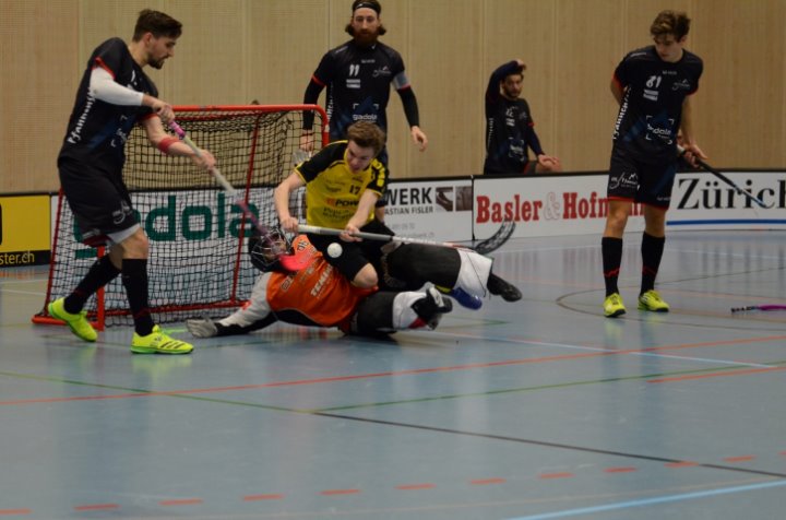 Knappe Niederlage zum Qualifikationsabschluss