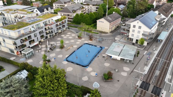 Das Street Floorball Feld steht der Bevölkerung nun 4 Wochen zur Verfügung