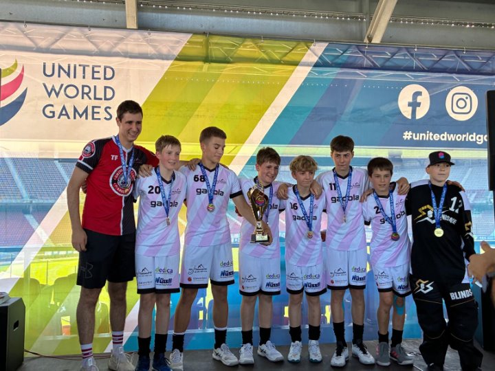 Ein kompletter Medaillensatz an den United World Games