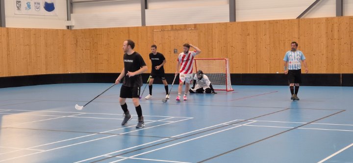 Knapper Testspiel-Sieg gegen Unihockey Limmattal