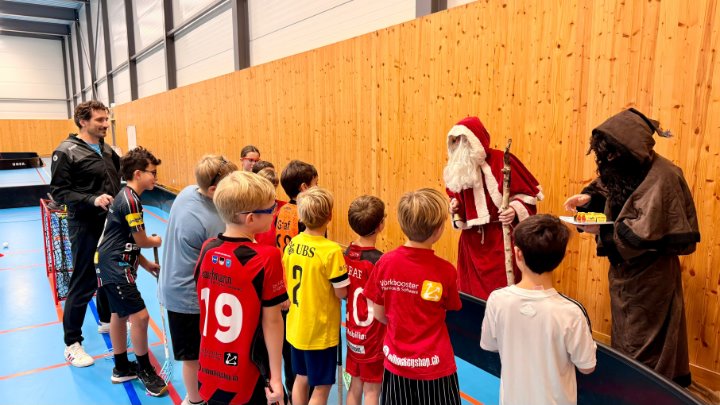 Wenn der Samichlaus Stock und Ball entdeckt Wenn der Samichlaus Stock und Ball entdeckt