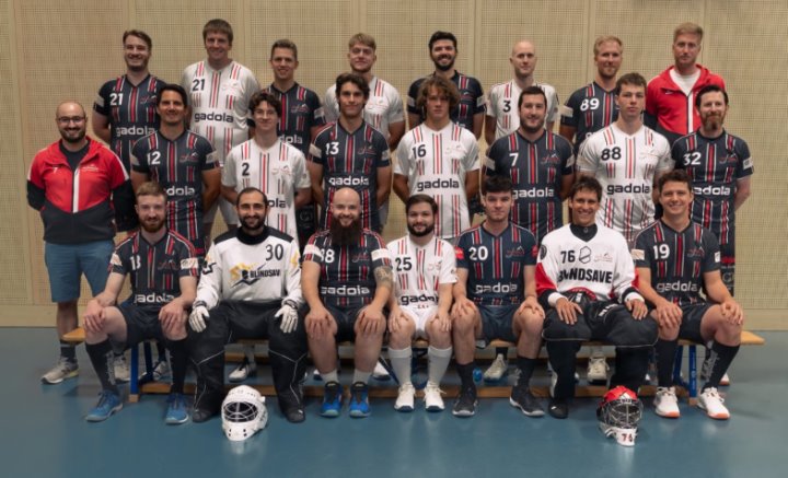 Herren zwei gleicht Serie aus