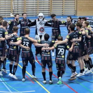 Damen 1: Schweizer Cup Herren 1/64-Final: UHCevi Gossau – UHC Pfanni (0:16) 